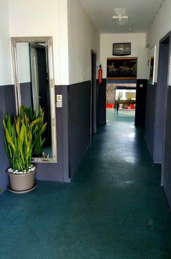 Enna-Zimmervermietung Hamburg-Harburg Exteriör bild